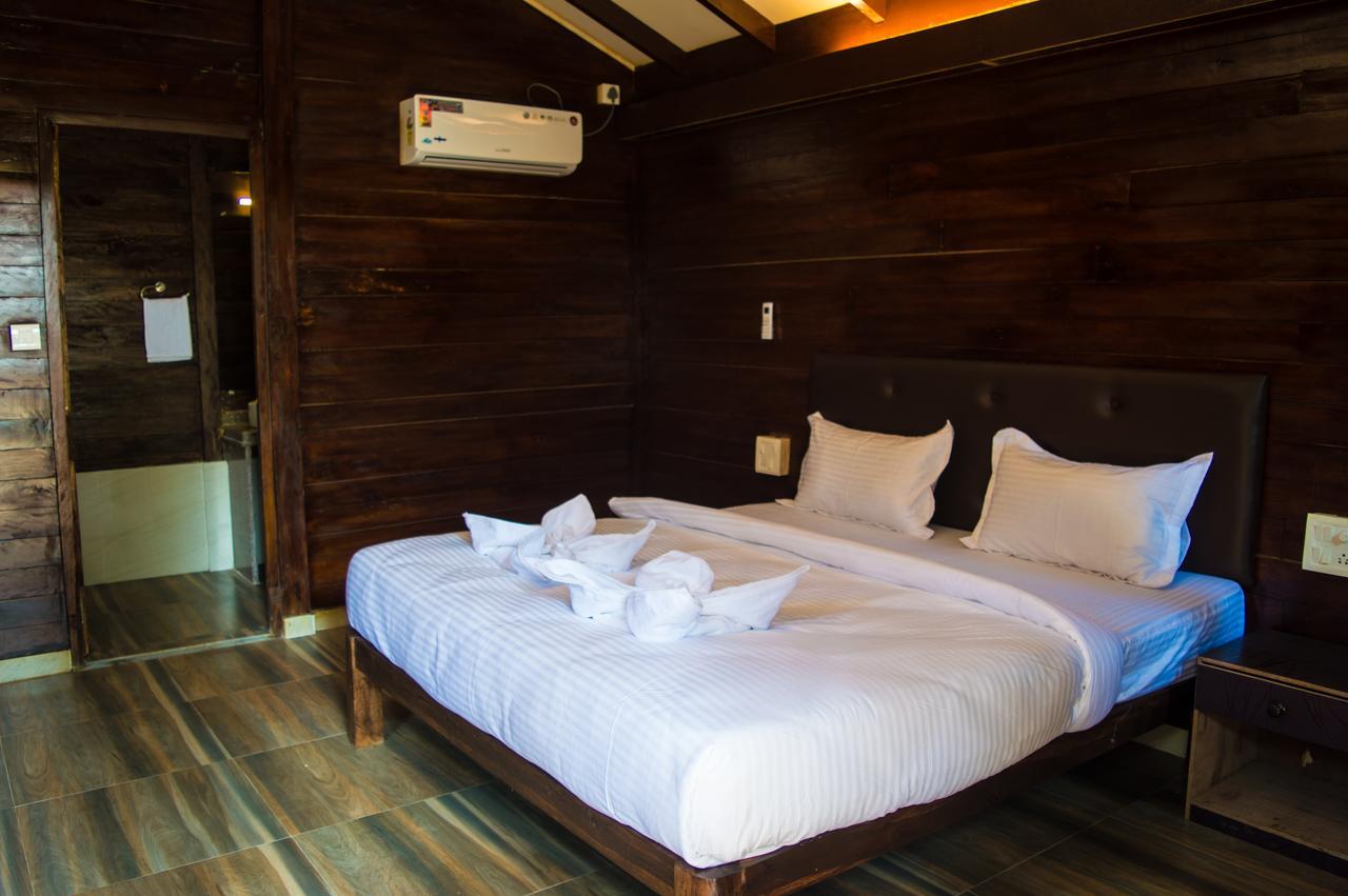 Ciiroc Hotel Morjim Dış mekan fotoğraf